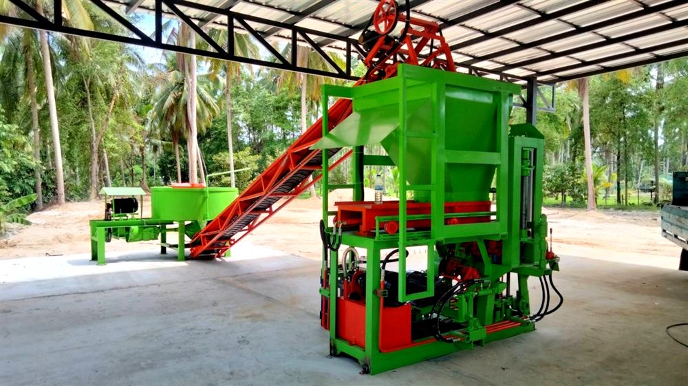 SLT-6 ไลน์ผลิตครบชุด เครื่องอัด โม่ผสม และสายพานลำเลียง